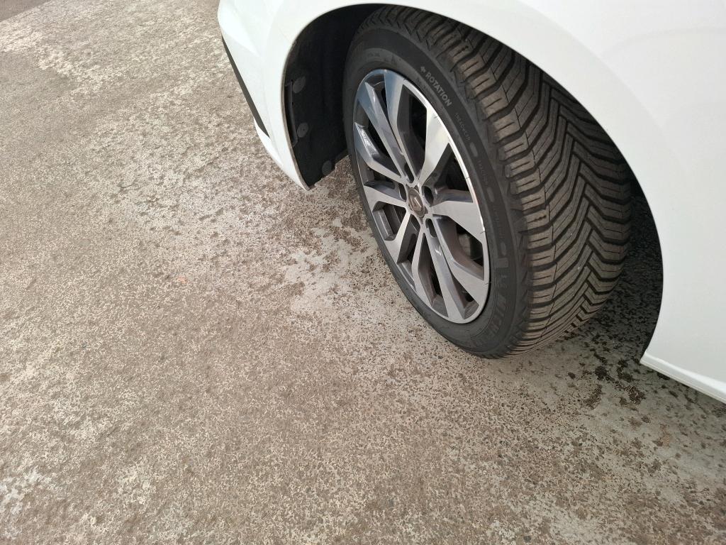 RENAULT MÉGANE MEGANE IV Berline TCe 140 EDC Techno 2023
