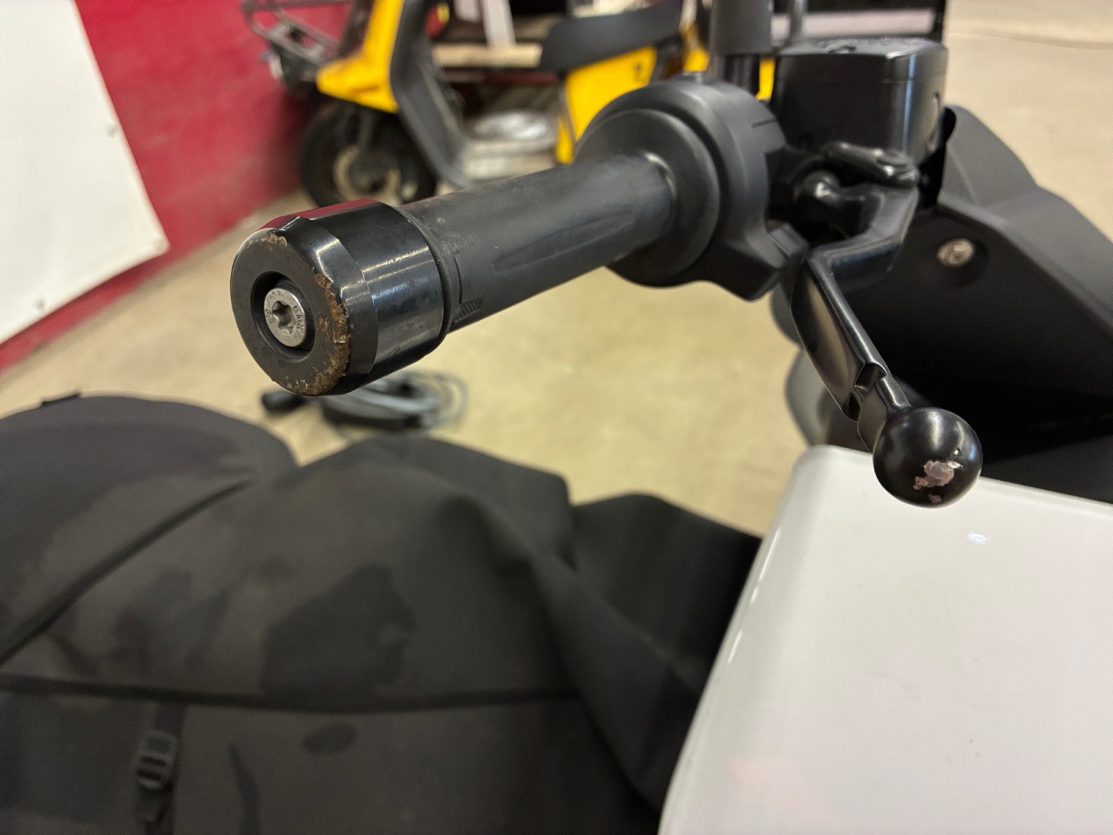 BMW C CE04 2024