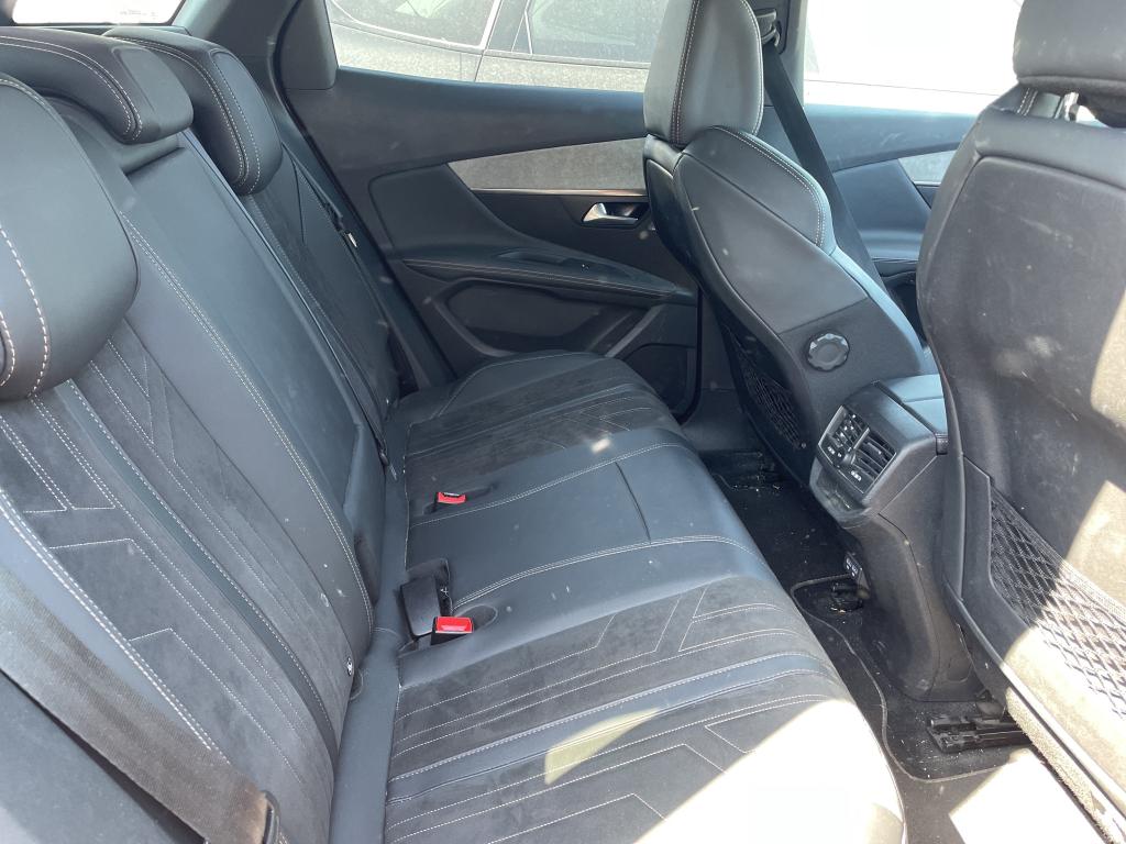 PEUGEOT 3008 Hybrid 225 e-EAT8 GT Pack 2022