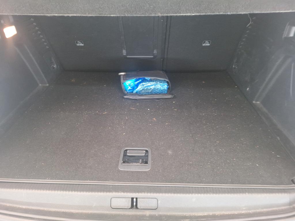 PEUGEOT 3008 Hybrid 225 e-EAT8 GT 2023