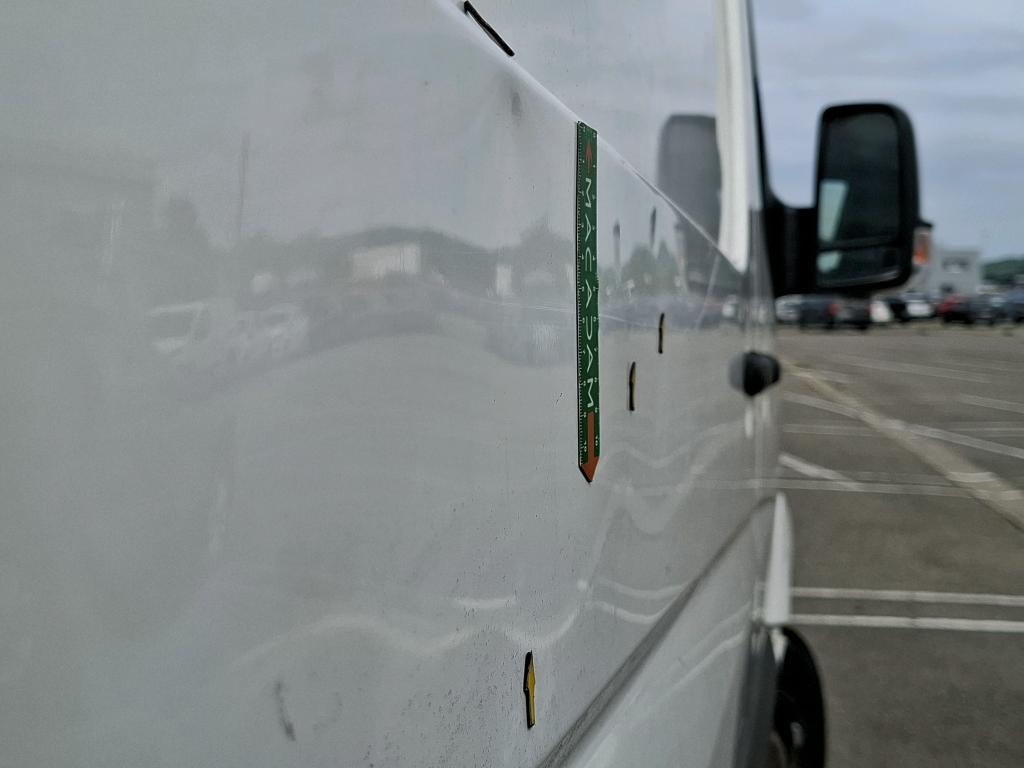 VOLKSWAGEN CRAFTER FOURGON VAN 30 L2H2 2.0 TDI 136 FAP EURO5 - 2014