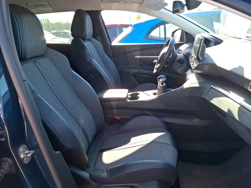 PEUGEOT 3008 Puretech 130ch S&S BVM6 Allure 2023