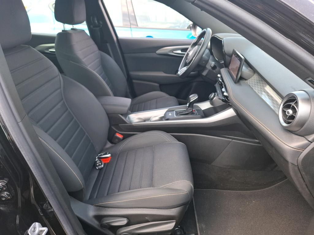 ALFA ROMEO TONALE 1.6 130 ch TCT7 Ti 2023