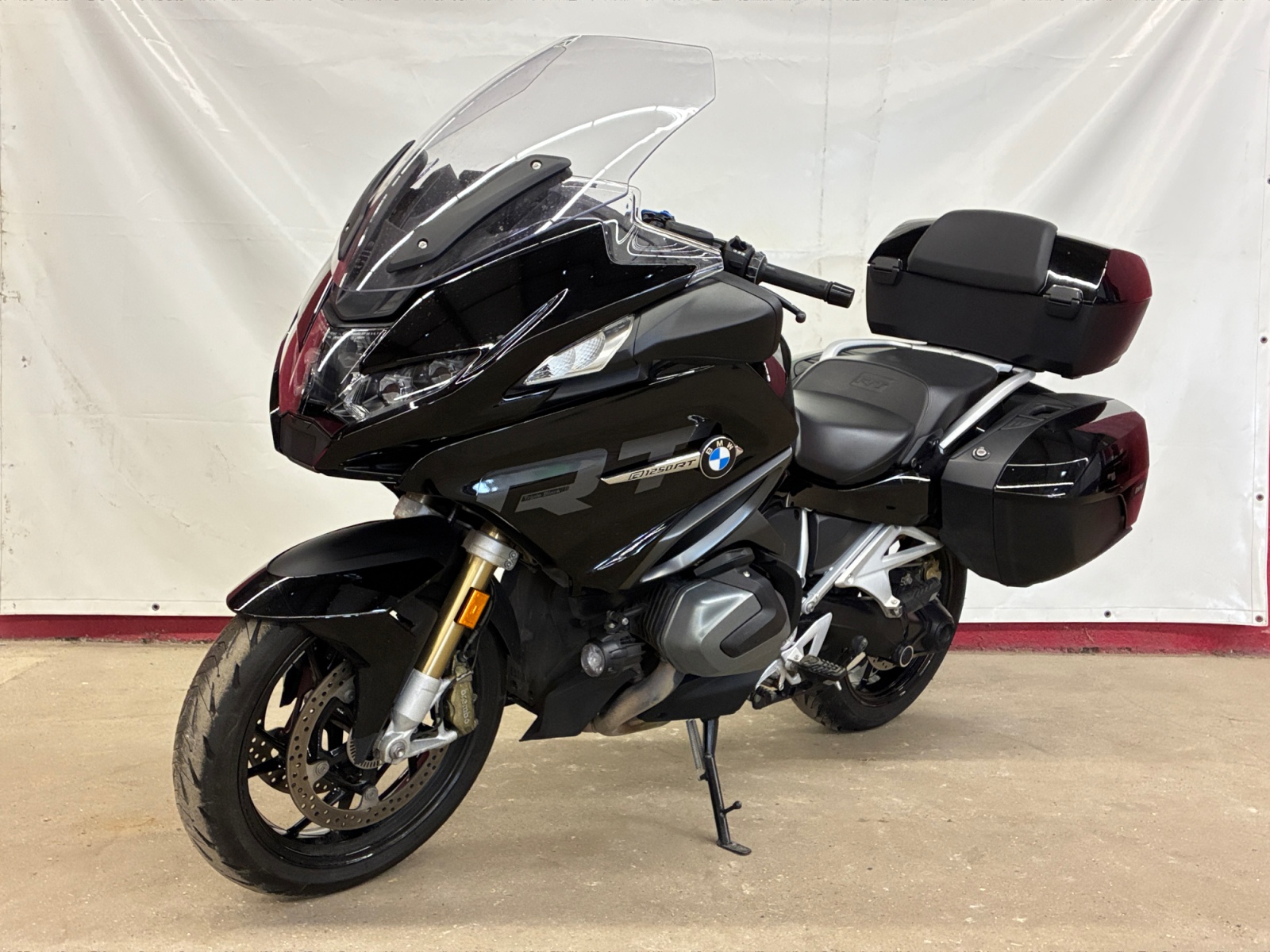 R 1250
