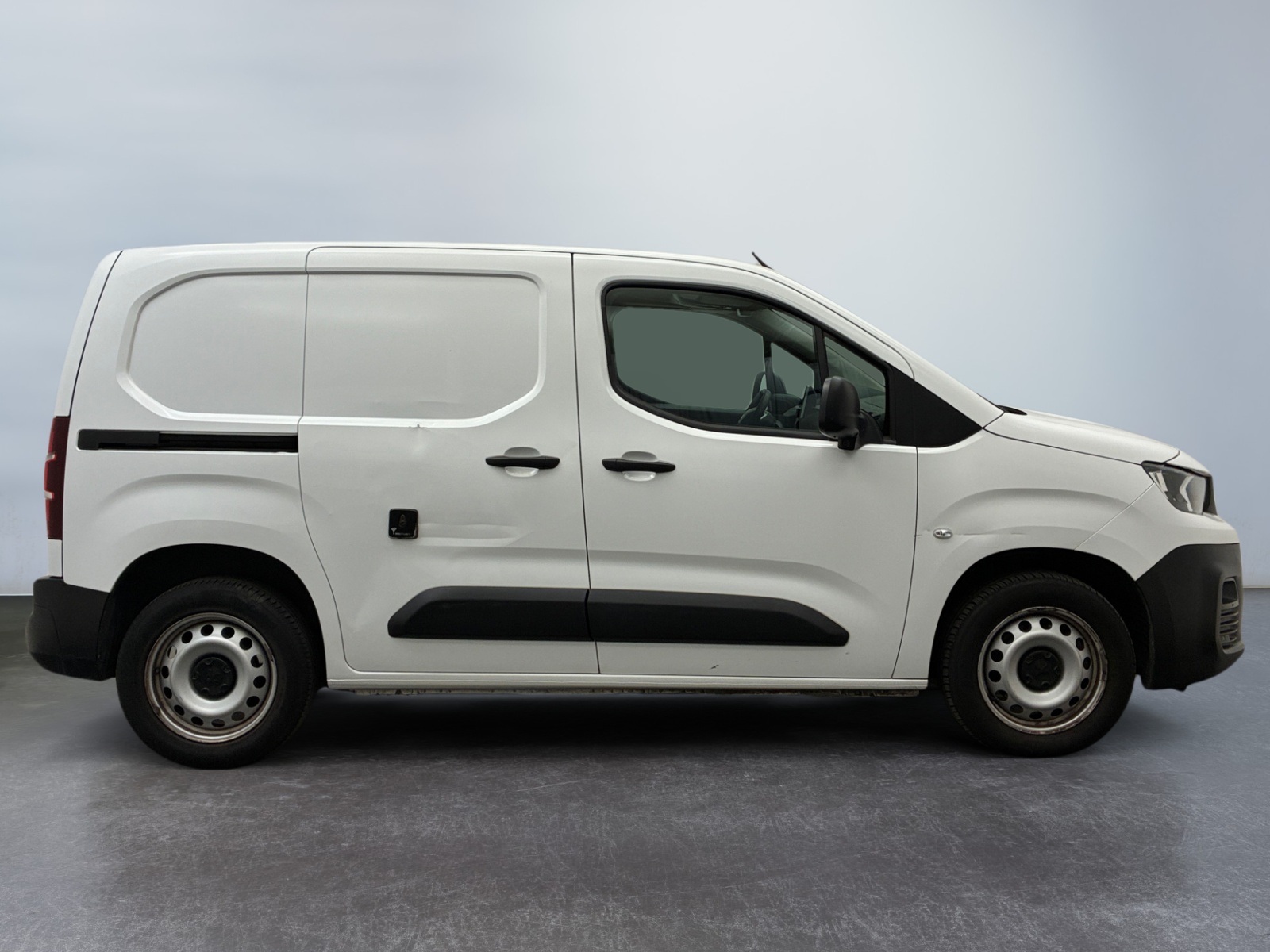 PEUGEOT PARTNER FOURGON STANDARD 1000 KG BLUEHDI 100 S&S BVM5 ASPHALT 2021