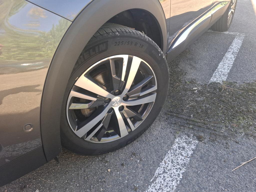 PEUGEOT 5008 PureTech 130ch S&S EAT8 Allure Pack 2023