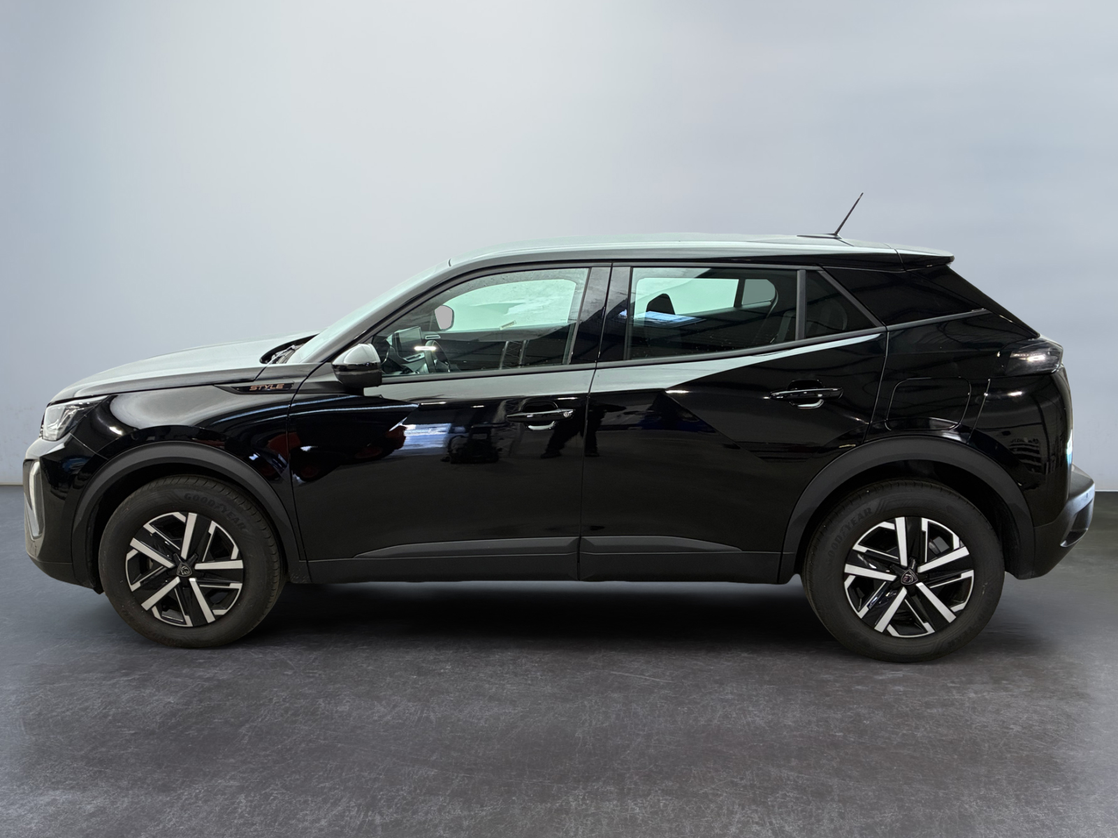 PEUGEOT 2008 Hybrid 145 ch e-DCS6 Style 2025