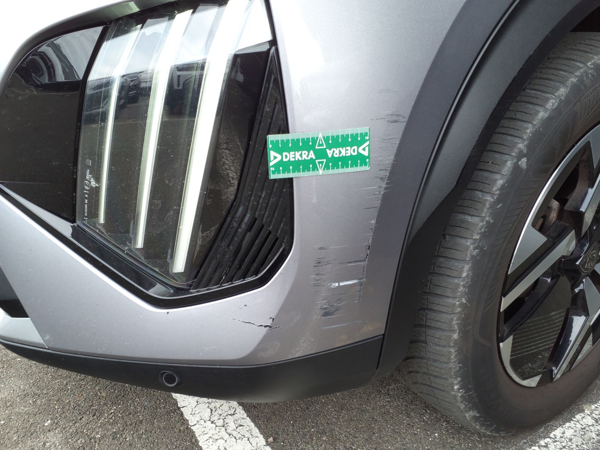 PEUGEOT 2008 PureTech 100 S&S BVM6 Allure 2024