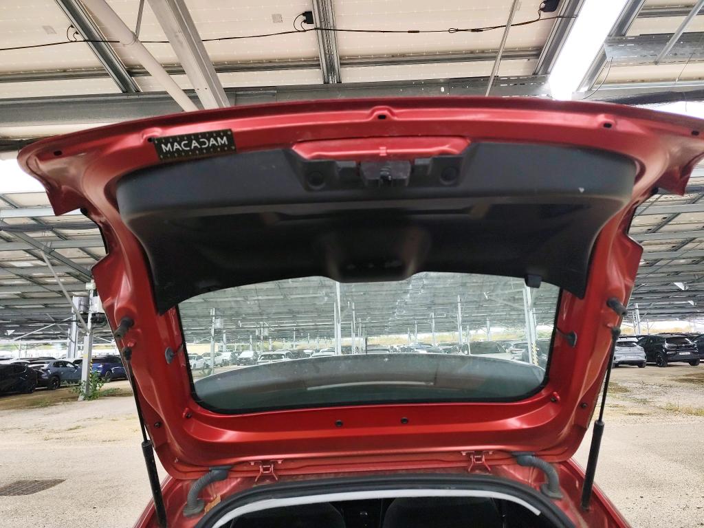 PEUGEOT 208) 208 BlueHDi 100 S&S BVM6 Active Pack 2022
