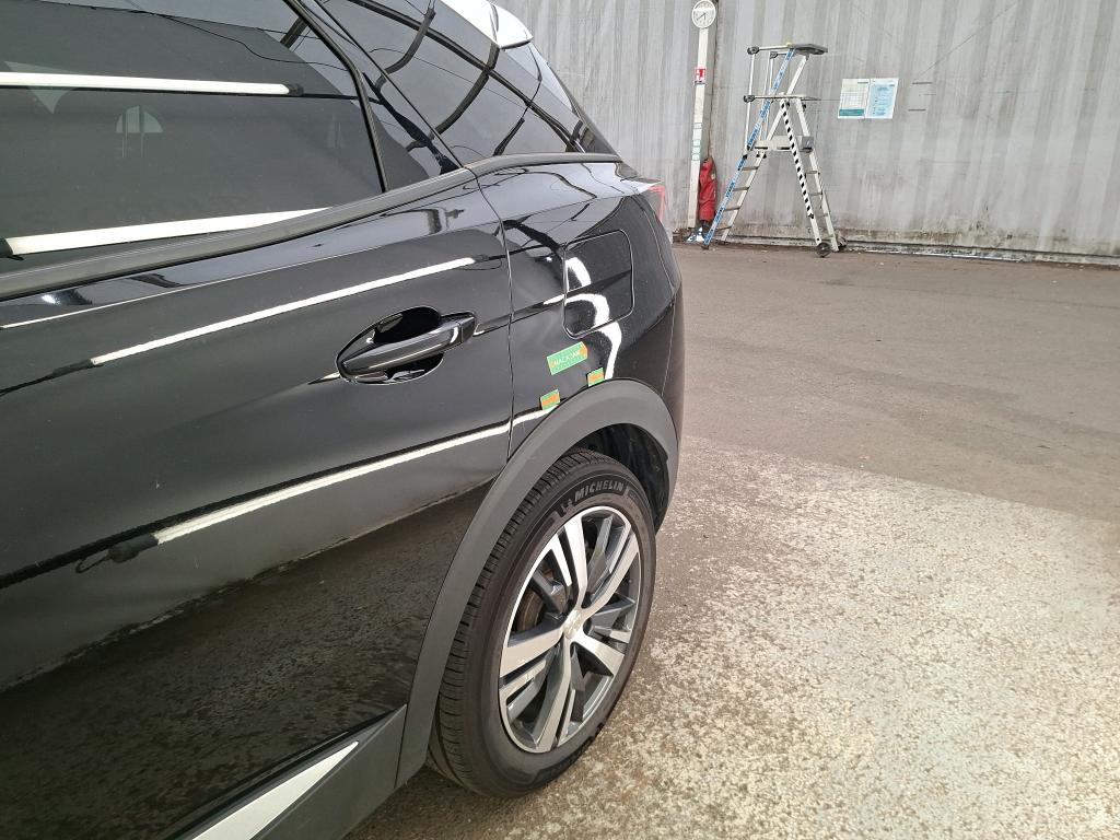 PEUGEOT 3008 Hybrid 225 e-EAT8 Allure Pack 2021