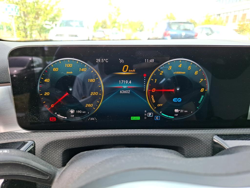 MERCEDES-BENZ MERCEDES CLASSE A 250 e 8G-DCT AMG Line 2021