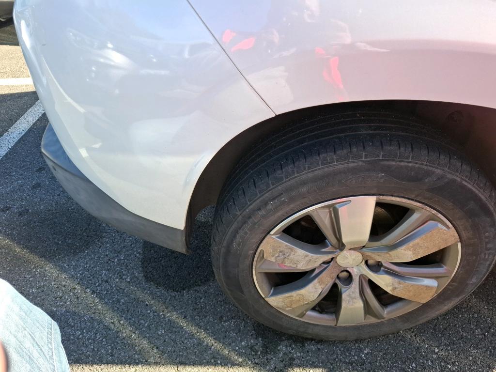 PEUGEOT 2008 1.6 e-HDi 115ch FAP BVM6 Allure 2014