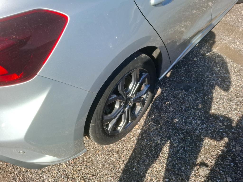 FORD FOCUS 1.0 Flexifuel 125 S&S mHEV Powershift Titanium X Business 2024