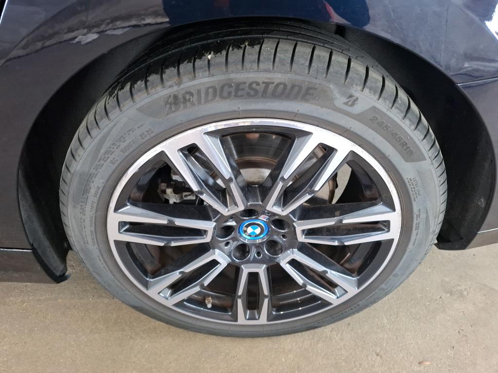 BMW SERIE 5 BERLINE G60 530e PHEV 299 ch BVA8 M Sport 2024