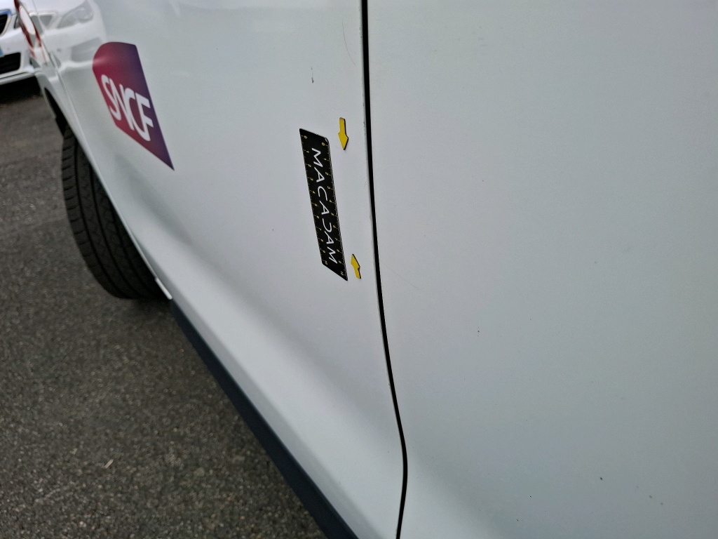 PEUGEOT EXPERT FOURGON TOLE STANDARD 2.0 BLUEHDI 120 S&S BVM6 PREMIUM 2018