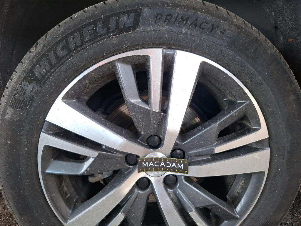 PEUGEOT 5008 BlueHDi 130ch S&S EAT8 Allure Pack 2023