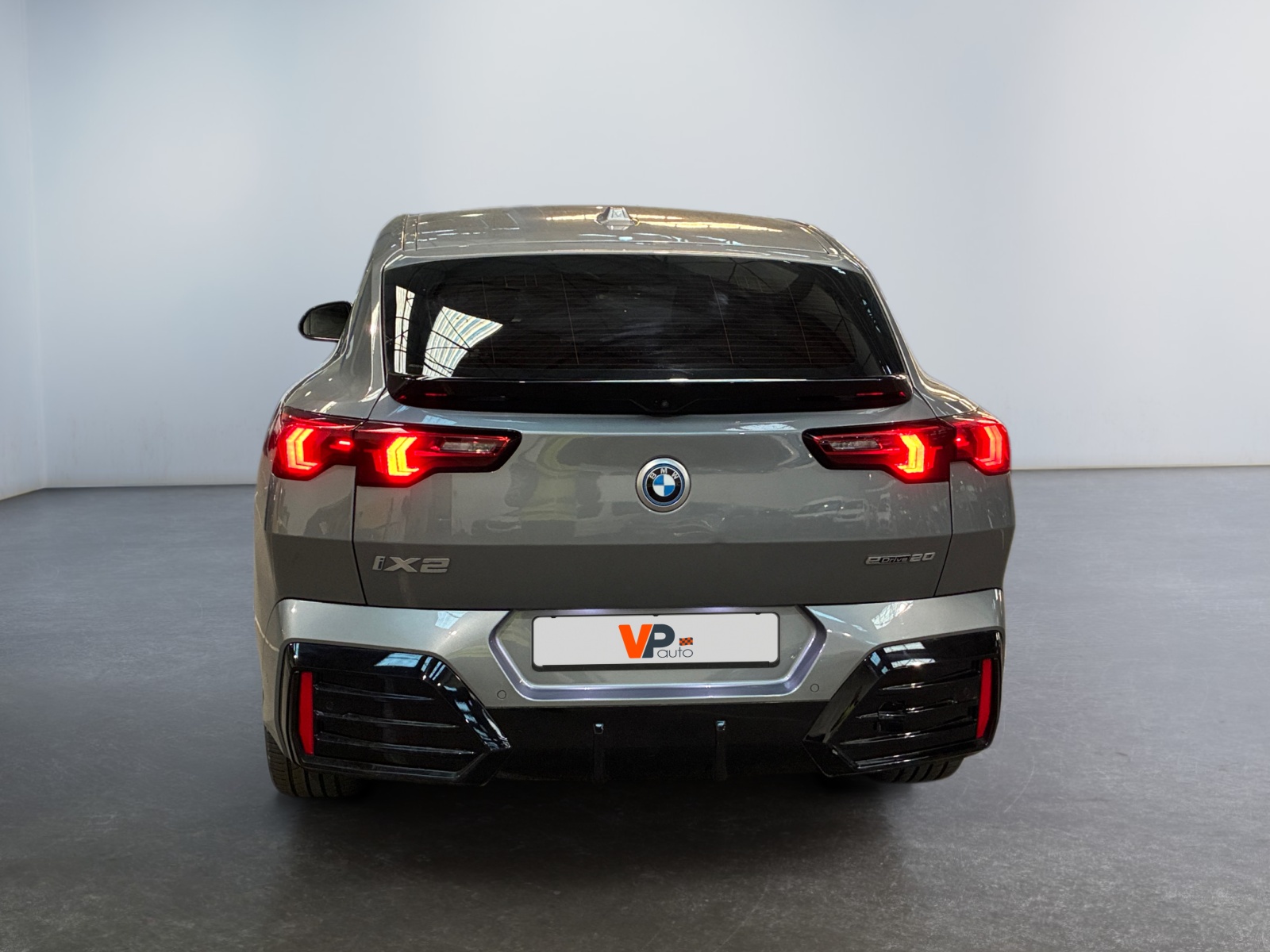 BMW iX2 U10 eDrive20 204ch BVA M Sport 2024