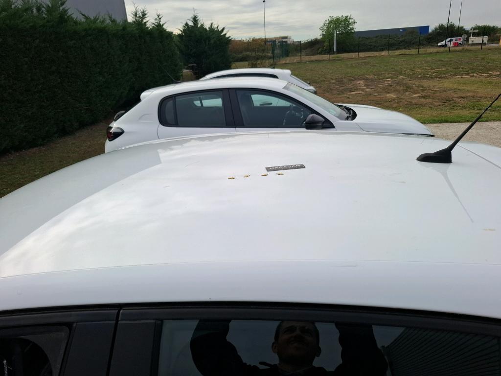PEUGEOT 208 AFFAIRE PURETECH 75 S&S BVM5 PREMIUM PACK 2021