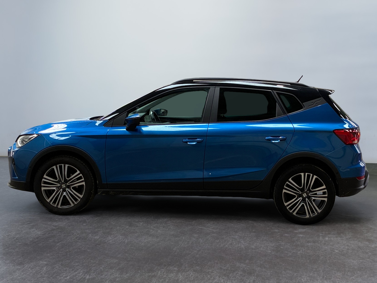 SEAT Arona 1.0 TSI 95 ch Start/Stop BVM5 Urban 2021