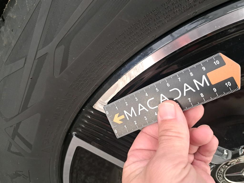 MERCEDES-BENZ GLC 300 e 9G-Tronic 4Matic AMG Line 2023