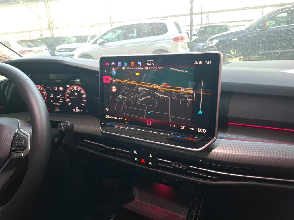 VOLKSWAGEN GOLF 1.5 eHybrid 204 DSG6 Style 2025