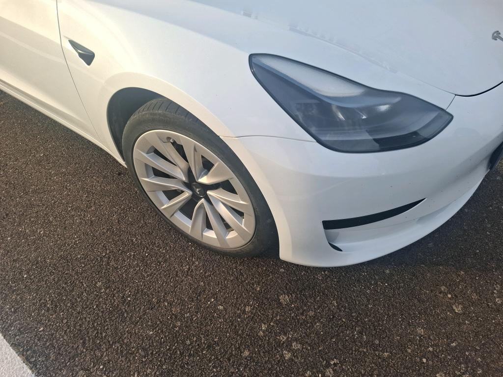 TESLA  2022