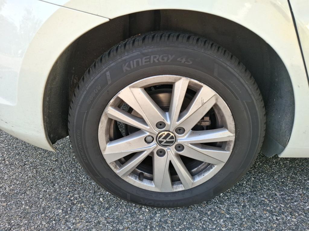 VOLKSWAGEN TOURAN 2.0 TDI 150 DSG7 5pl Life Plus 2023