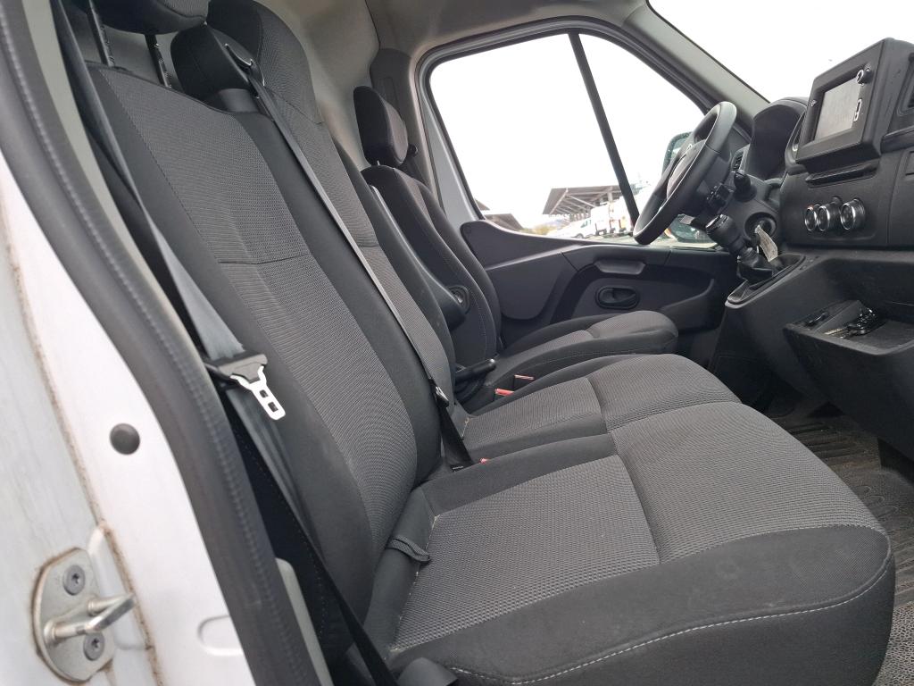 RENAULT MASTER FOURGON FGN TRAC F3500 L2H2 BLUE DCI 135 GRAND CONFORT 2022
