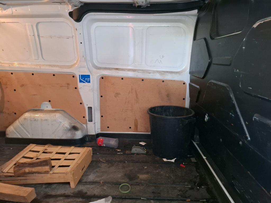 FORD TRANSIT CUSTOM FOURGON 340 L1H1 1.0 ECOBOOST 120 PHEV TREND BUSINESS 2021