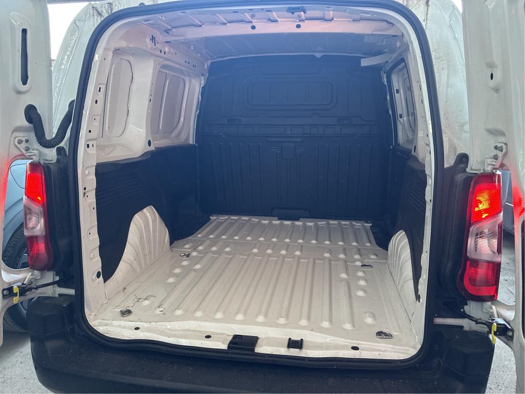 OPEL COMBO CARGO 1.5 100 CH S/S L1H1 BVM6 STANDARD PACK CLIM 2022