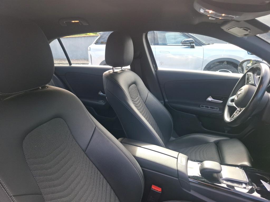 MERCEDES-BENZ CLASSE A 180 d 8G-DCT Style Line 2021
