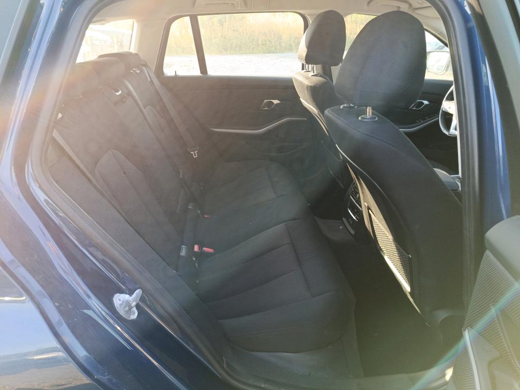 BMW SERIE 3 TOURING G21 318d 150 ch BVA8 Lounge 2021