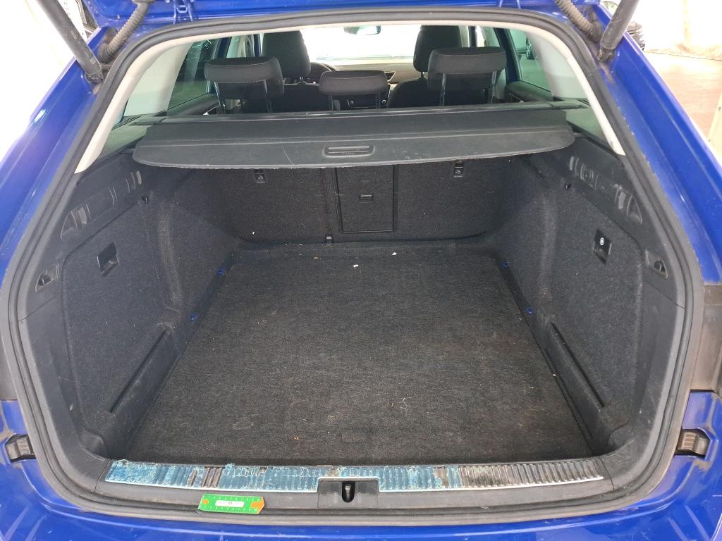 SKODA SUPERB COMBI 2.0 TDI 150 SCR DSG7 Business 2023