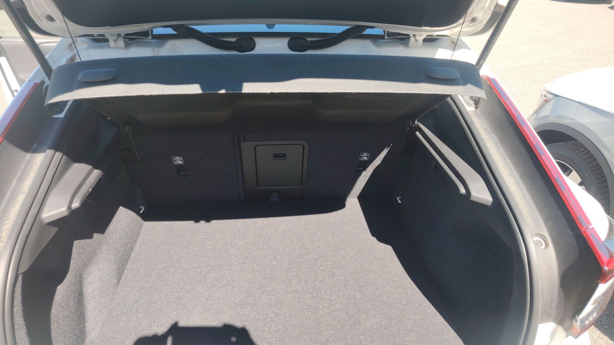 VOLVO C40 Recharge Extended Range 252 ch 1EDT Start 2023