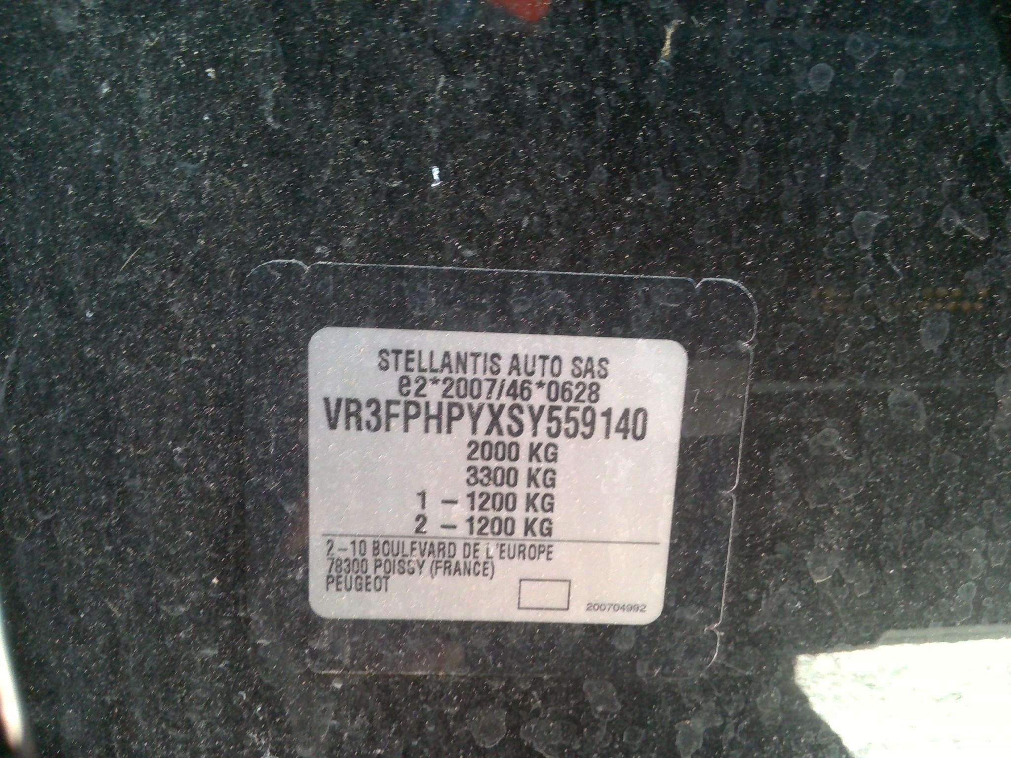 PEUGEOT 408 Hybrid 145 e-DCS6 Allure 2025