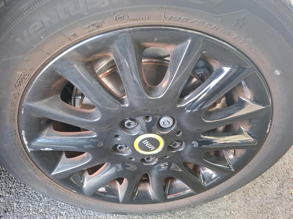MINI HATCH 3 Portes Cooper SE 184 ch Edition Premium 2023