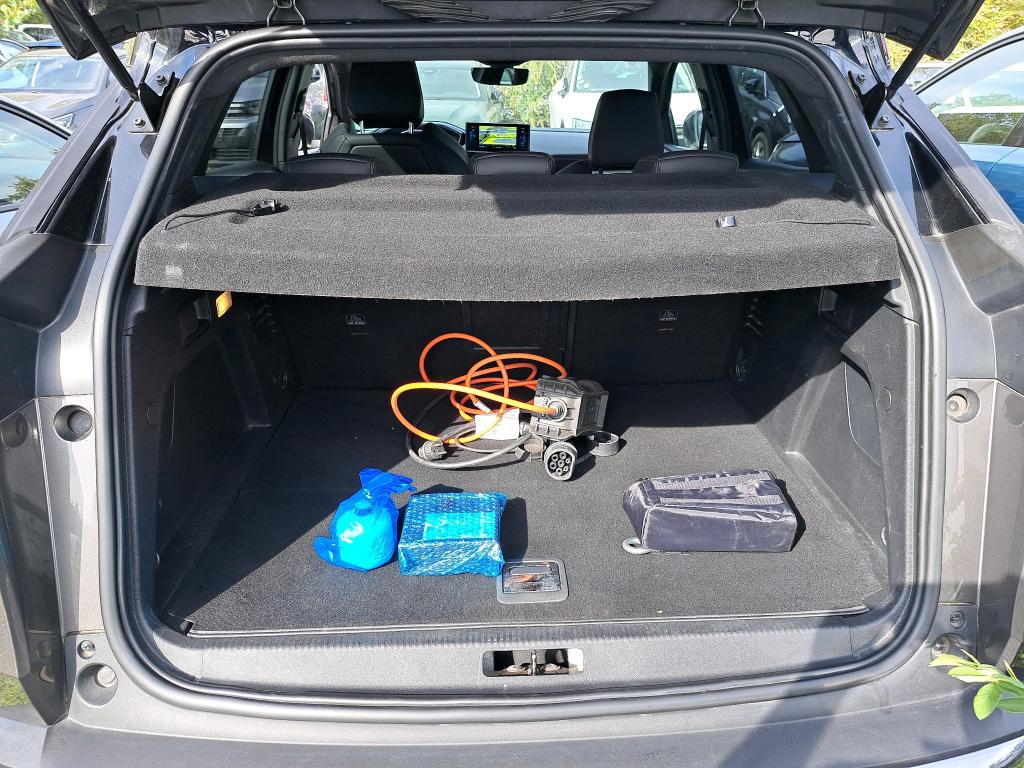 PEUGEOT 3008 Hybrid 225 e-EAT8 GT 2022
