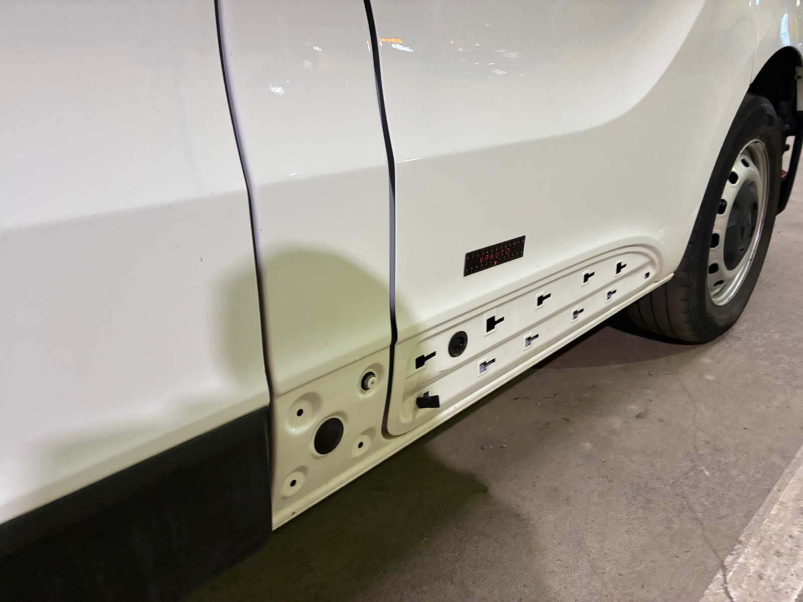 RENAULT TRAFIC FGN L1H1 2800 KG BLUE DCI 130 CONFORT 2024
