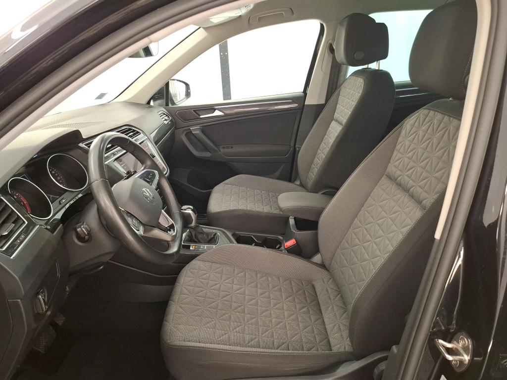 VOLKSWAGEN TIGUAN BUSINESS 1.5 TSI 150 DSG7 Life 2022