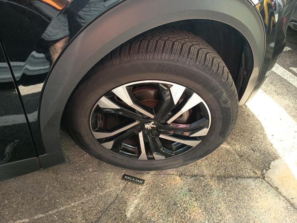 PEUGEOT 2008 BUSINESS PureTech 130 S&S EAT8 Allure 2021