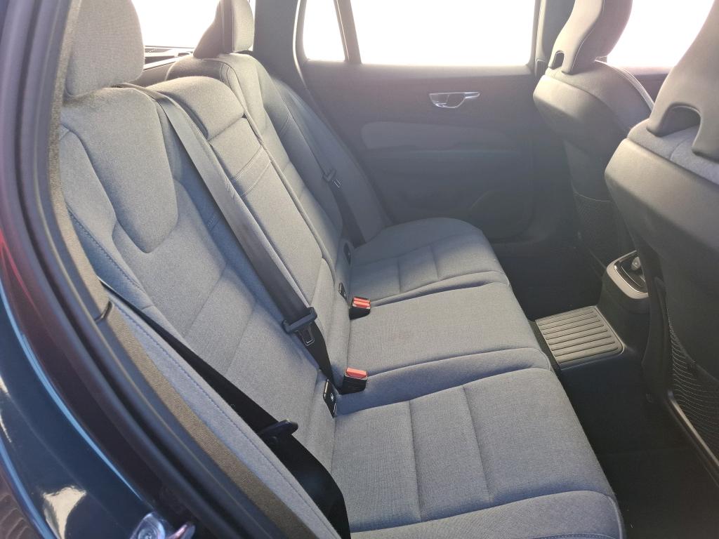 VOLVO V60 T6 AWD Recharge 253 ch + 87 Geartronic 8 Inscription 2021