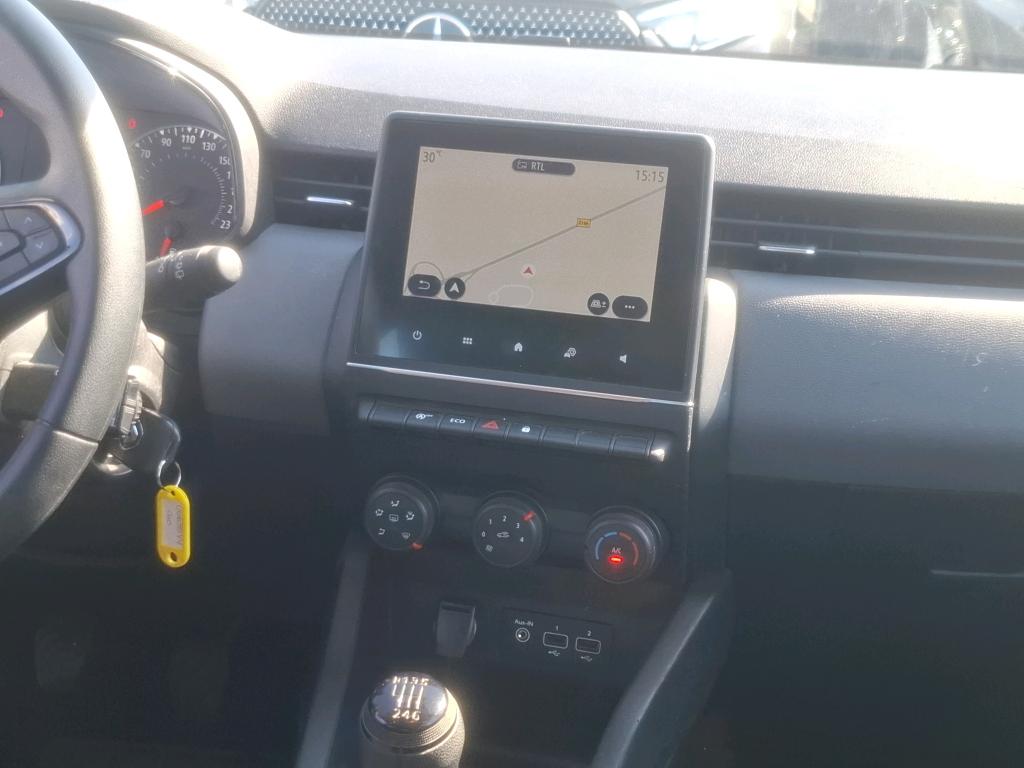 RENAULT CLIO SOCIETE BLUE DCI 100 - 21N AIR NAV 2022