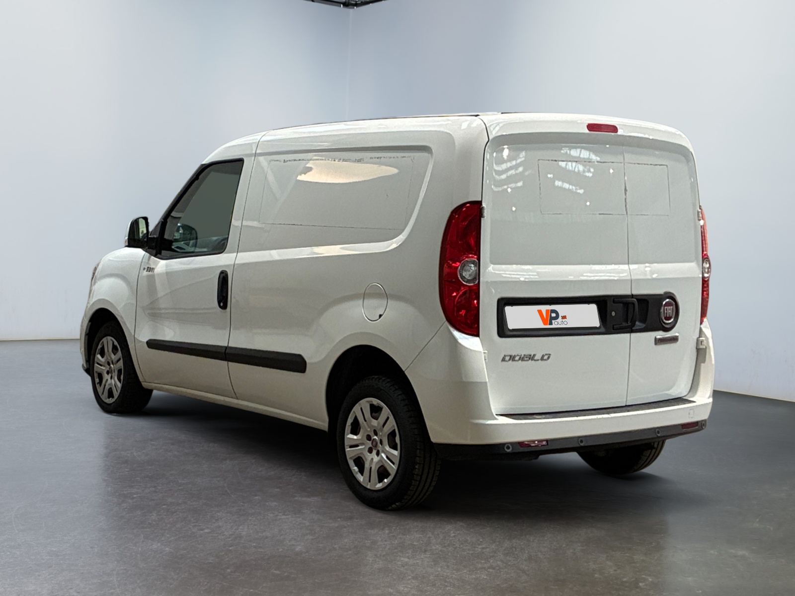 FIAT DOBLO CARGO FT 1.6 MULTIJET 105 PRO LOUNGE 2022