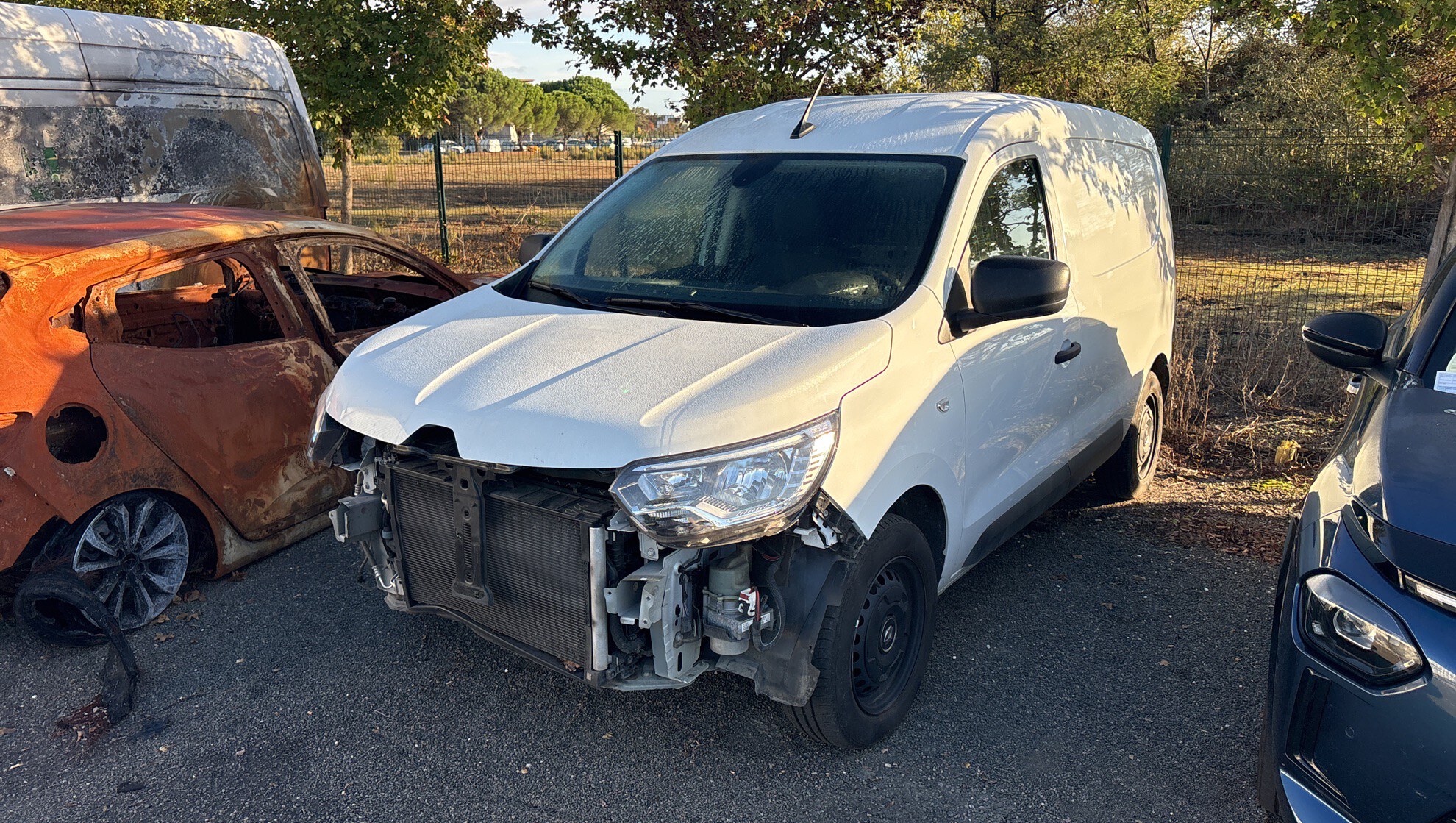 RENAULT EXPRESS VAN BLUE DCI 95 - 22 CONFORT 2024