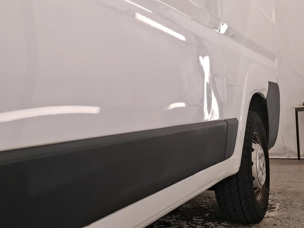 PEUGEOT BOXER FOURGON TOLE 330 L2H2 BLUEHDI 110 PREMIUM PACK 2019