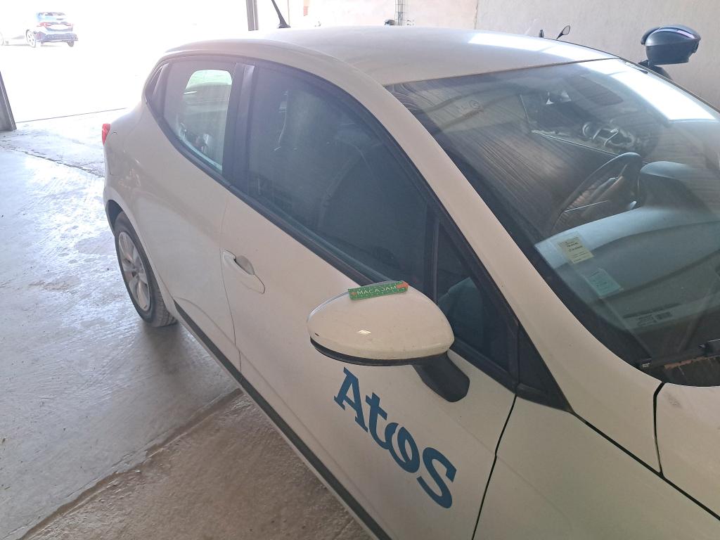 RENAULT CLIO SOCIETE BLUE DCI 85 AIR NAV 2019