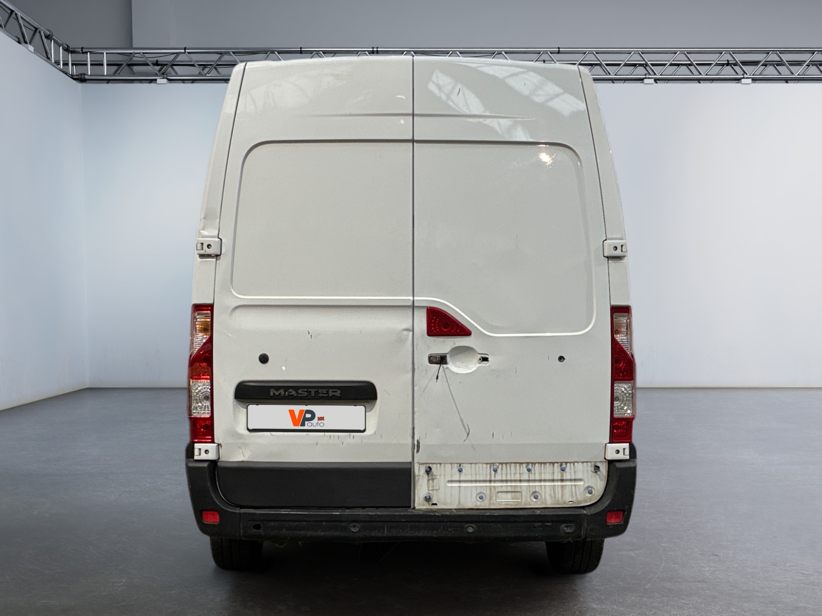 RENAULT MASTER FGN TRAC F3500 L2H2 DCI 135 GRAND CONFORT 2020