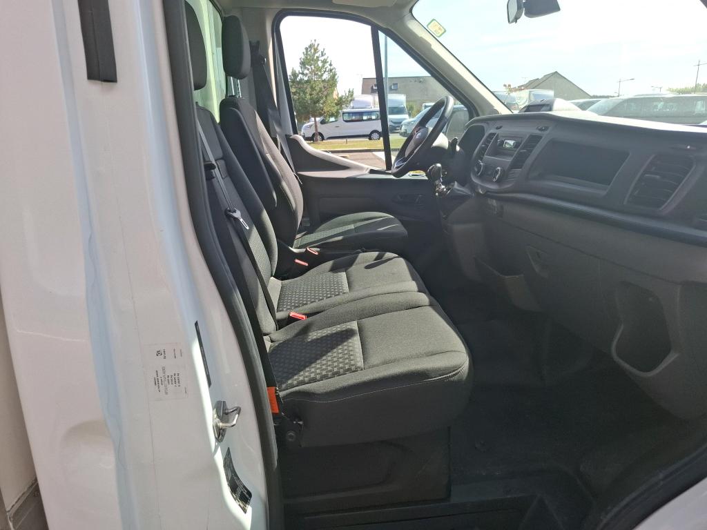FORD TRANSIT CHASSIS CABINE CHC P350 L4 2.0 ECOBLUE 130 S&S TREND BUSINESS 2024