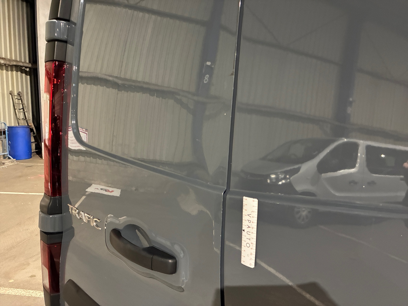 RENAULT TRAFIC FGN L2H1 1300 KG DCI 120 GRAND CONFORT 2021