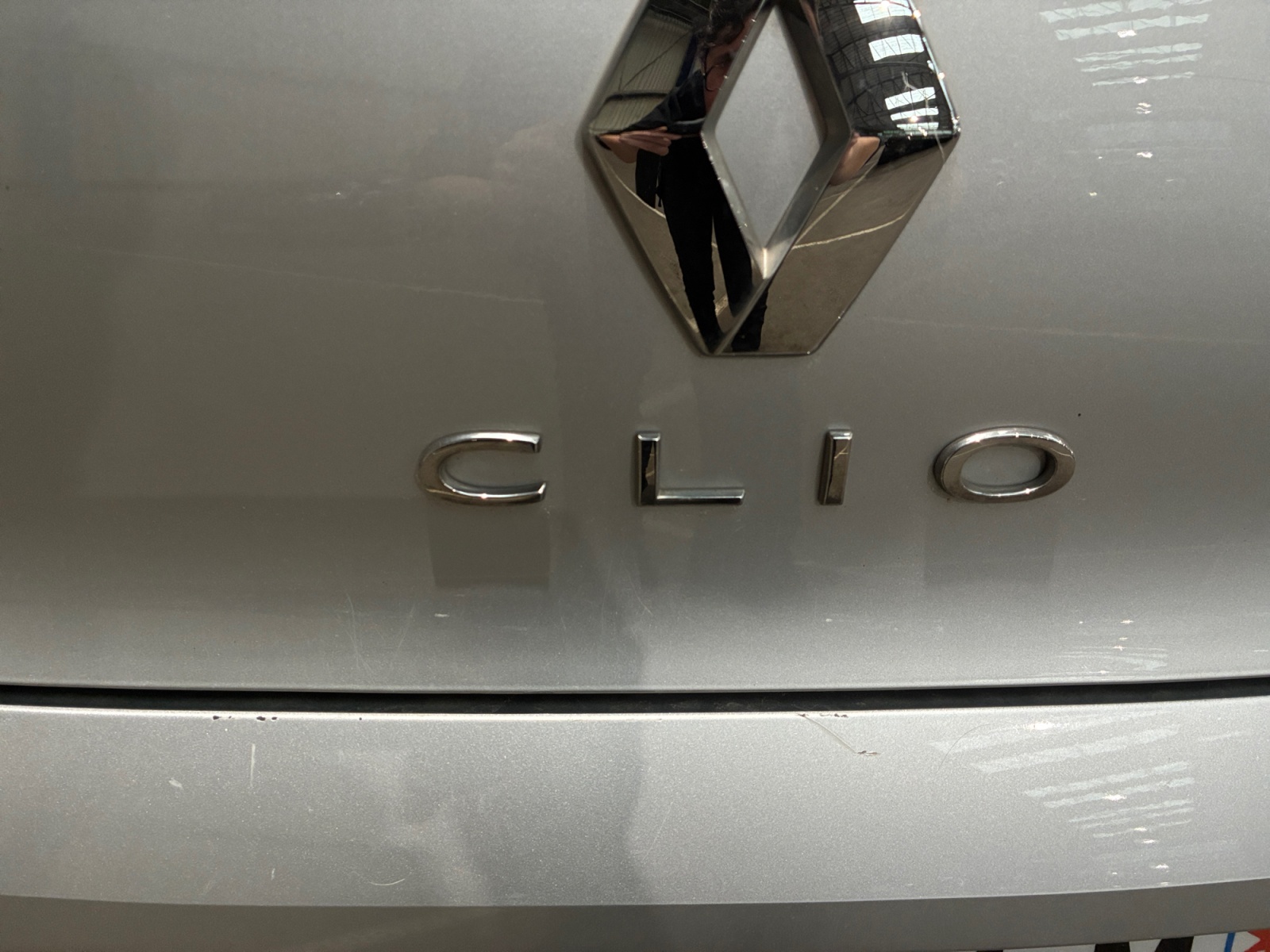 RENAULT CLIO V TCe 90 Evolution 2023